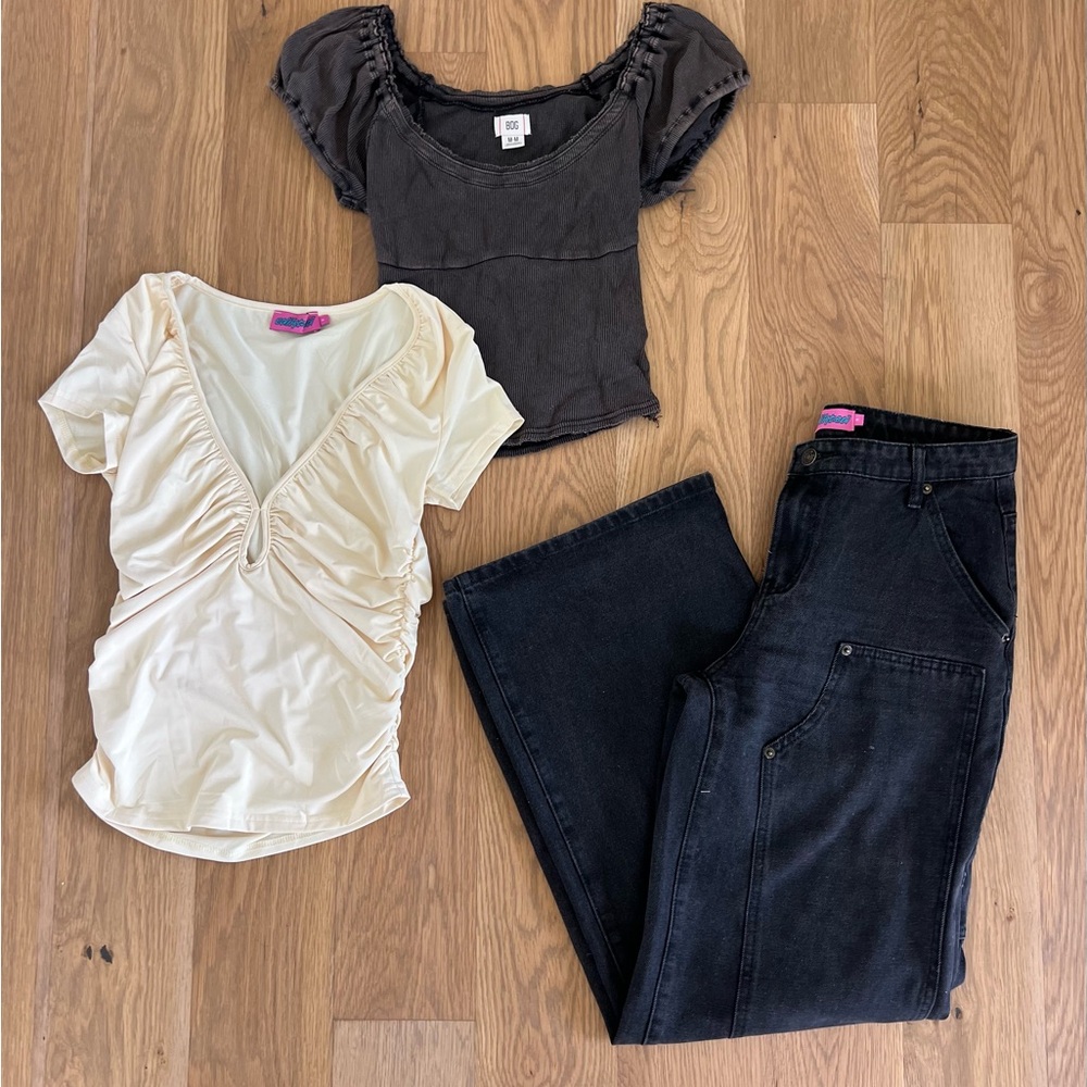 Teenage Lot. Stylish Black BDG shirt and Edikted Top and Jeans